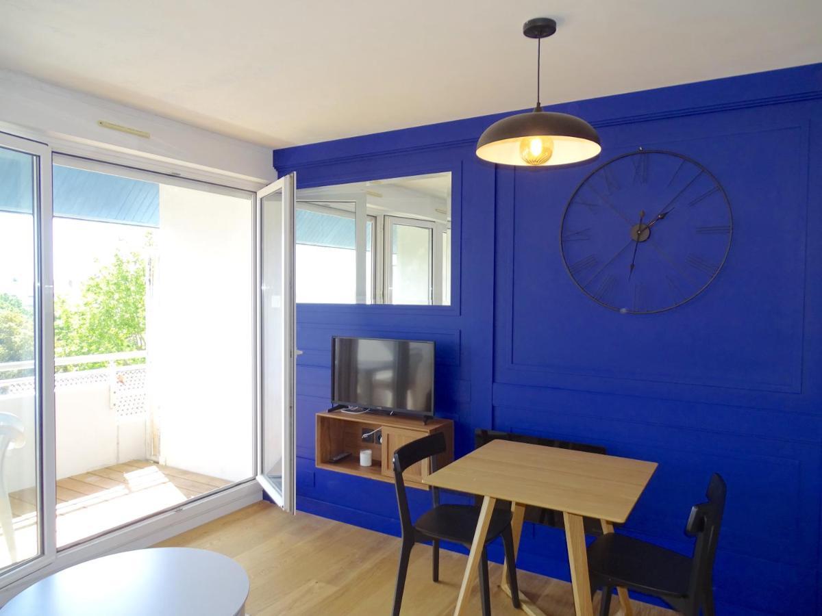- Trianon Apartment *